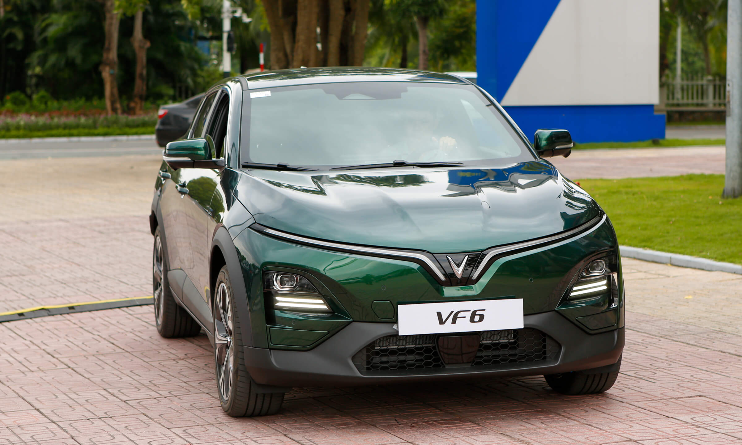 Vinfast VF6