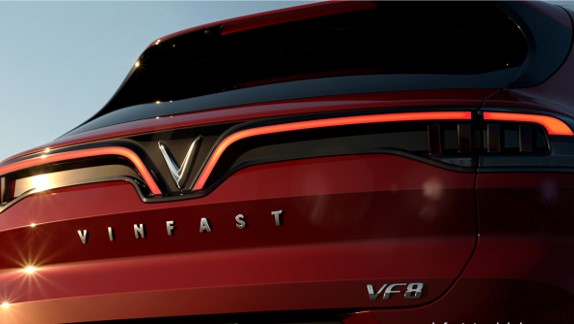 VinFast VF8